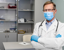 Врач стоматолог-хирург